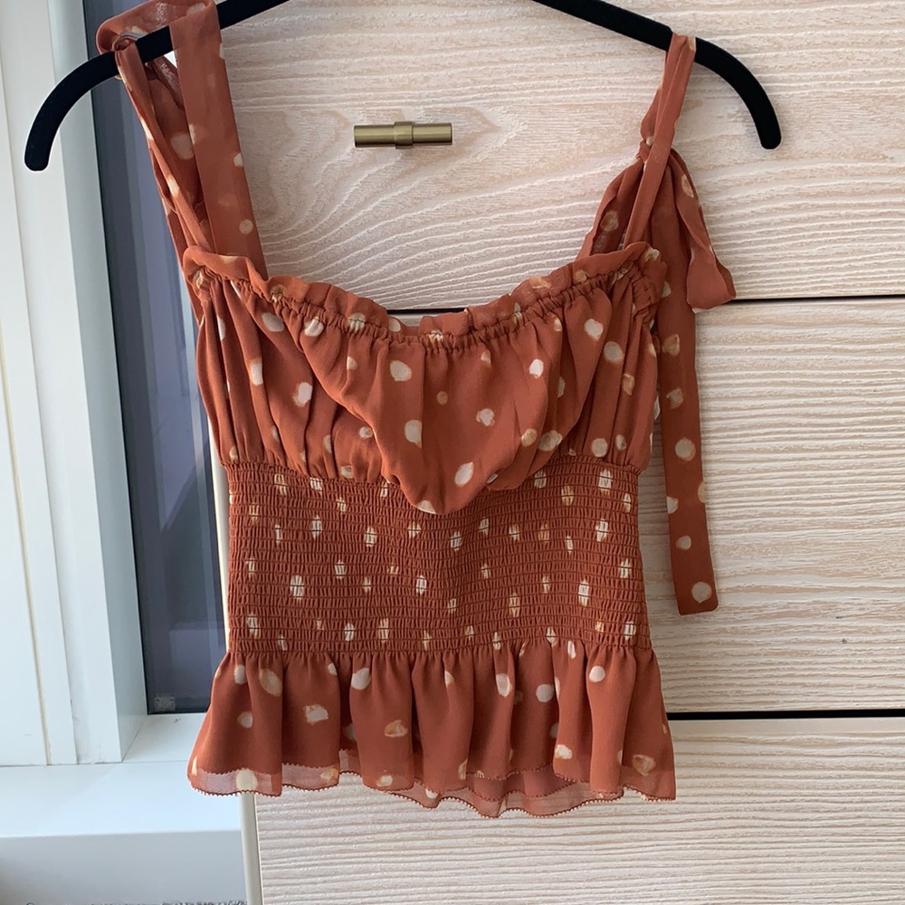 Aritzia crop top